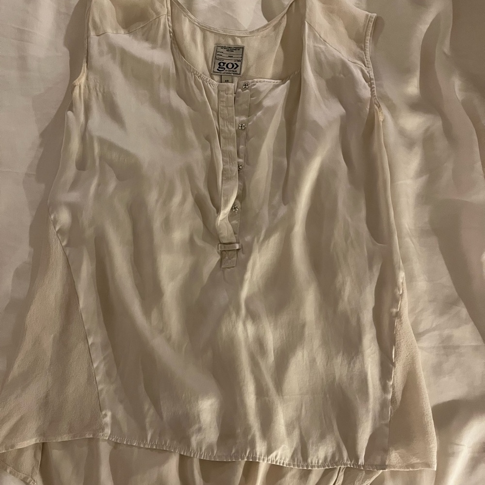 Women's Cream Sleeveless Blouse